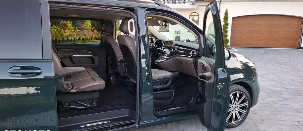 Mercedes-Benz Klasa V cena 279000 przebieg: 30531, rok produkcji 2022 z Kielce małe 667